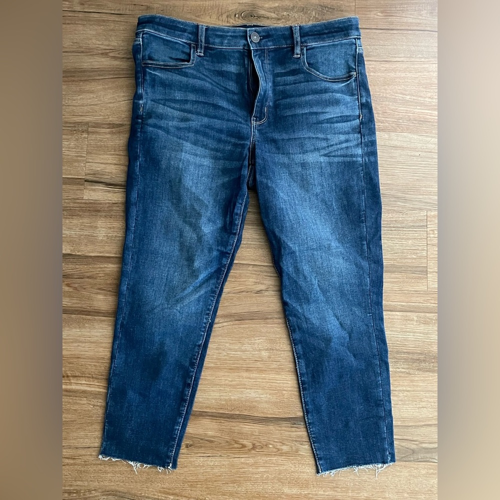 American Eagle Outfitters Dark Blue Jeans